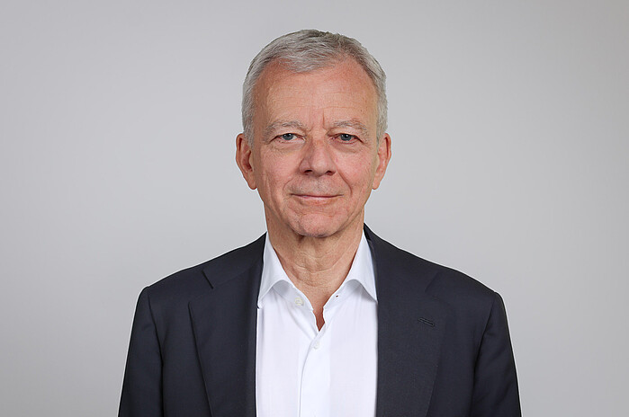 Portrait Hans-Peter Bauer